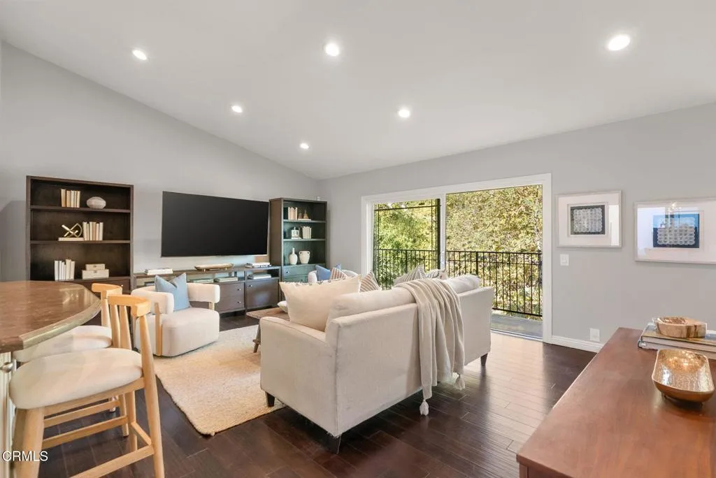 Additional image 8 of 1544 La Loma Road, Pasadena, CA 91105