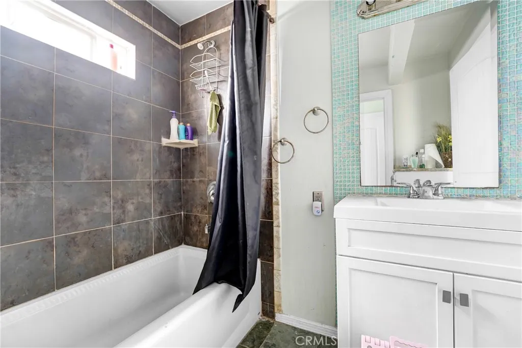 Additional image 11 of 8843 S Wilton Place, Los Angeles, CA 90047