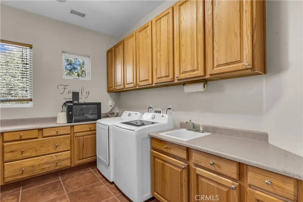 Additional image 62 of 10234 Clover Drive, Oak Hills, CA 92344