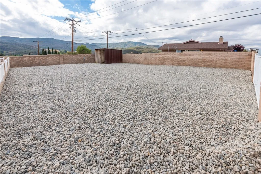 Additional image 39 of 42655 Cabin Dr, Lake Hughes, CA 93532