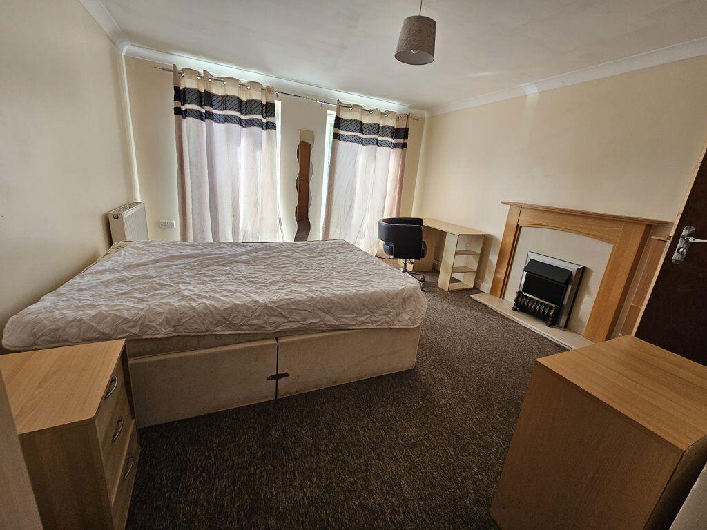 Additional image 6 of Cunningham Avenue