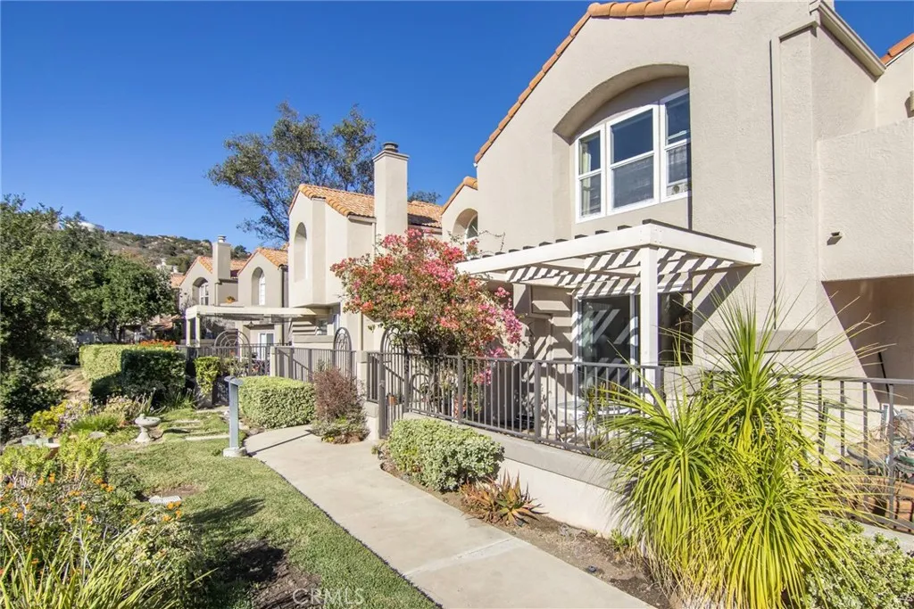 Additional image 3 of 11203 Sierra Pass Place, Chatsworth, CA 91311