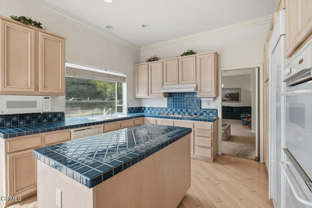 Additional image 23 of 1251 Via Latina Drive, Camarillo, CA 93012