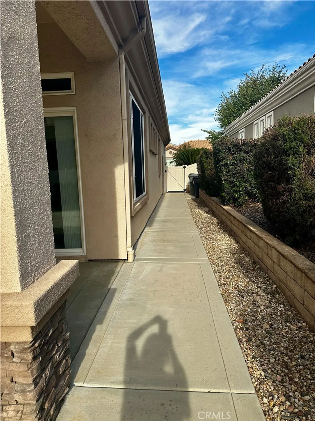 2416 Wailea Beach Dr, Banning, CA 92220