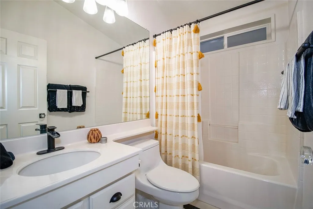 Additional image 105 of 1001 Gibralter Road, Landers, CA 92285