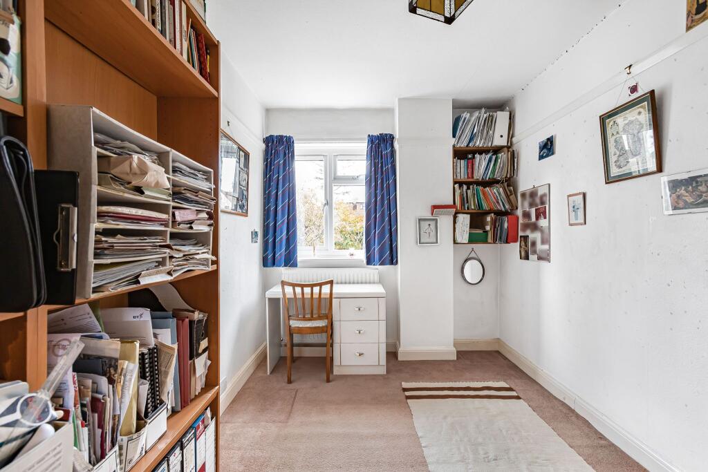 Additional image 20 of Bluebridge Avenue, Brookmans Park, AL9