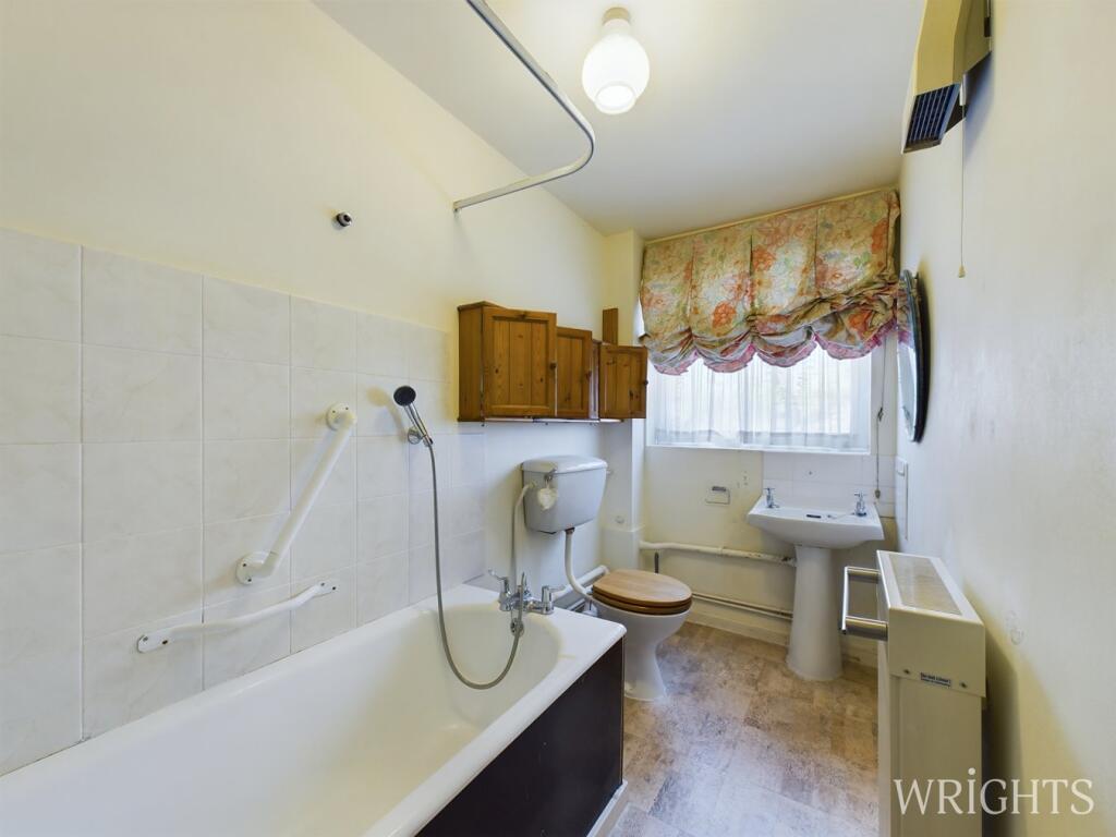 Additional image 8 of Woodside Road, Welwyn, AL6