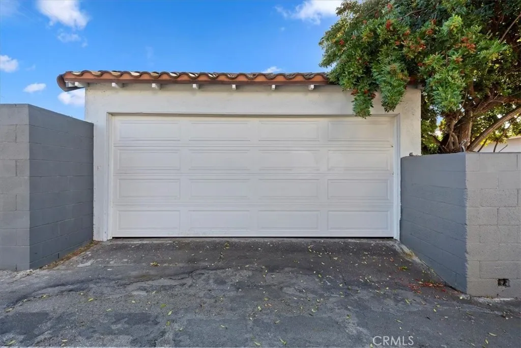 Additional image 88 of 1905 W 115th St, Los Angeles, CA 90047