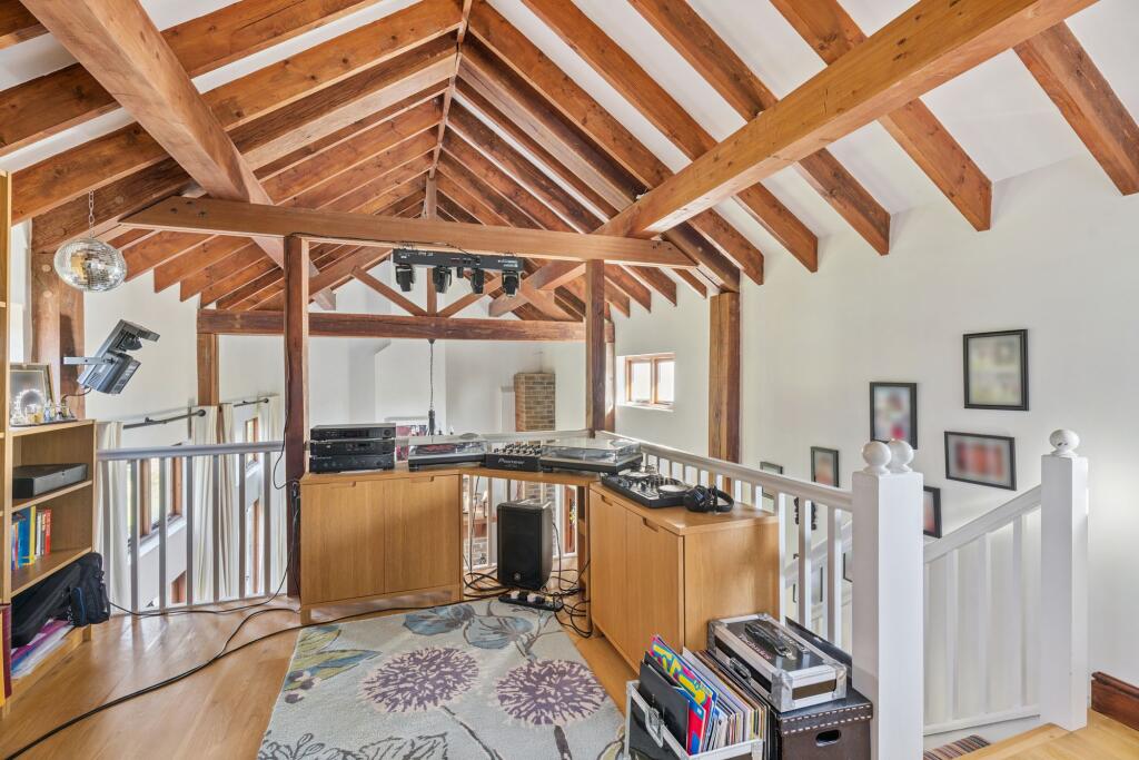 Additional image 15 of Chad Lane, Flamstead, Hertfordshire