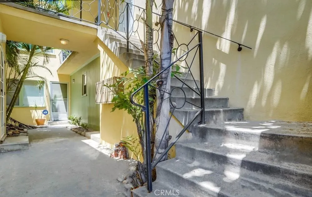 Additional image 15 of 219 Esperanza Ave #7, Long Beach, CA 90802