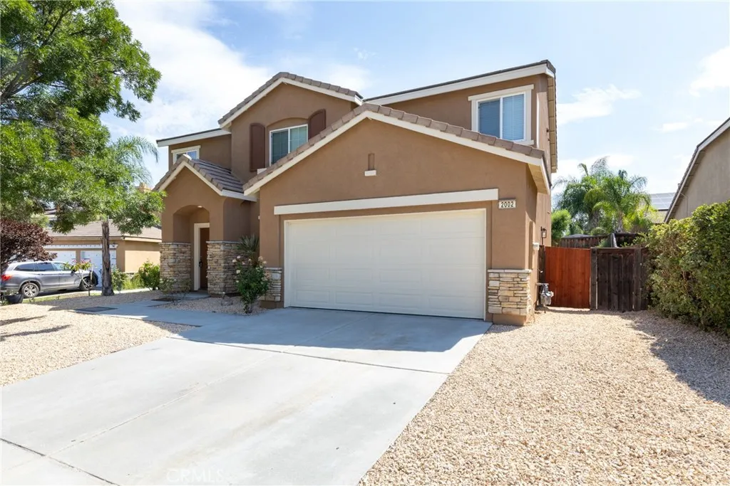 Additional image 3 of 2002 Clemens Pl, San Jacinto, CA 92583