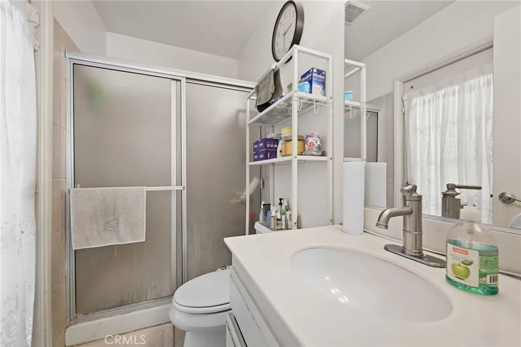 Additional image 63 of 7857 Embry Pt, San Diego, CA 92126