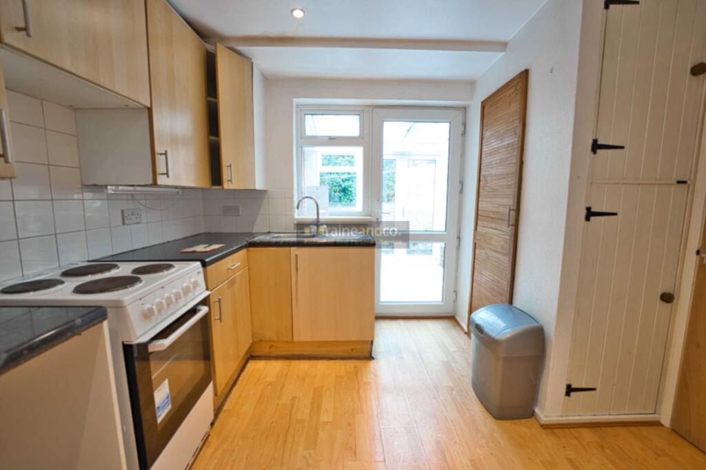 Additional image 15 of Willow Way, Hatfield