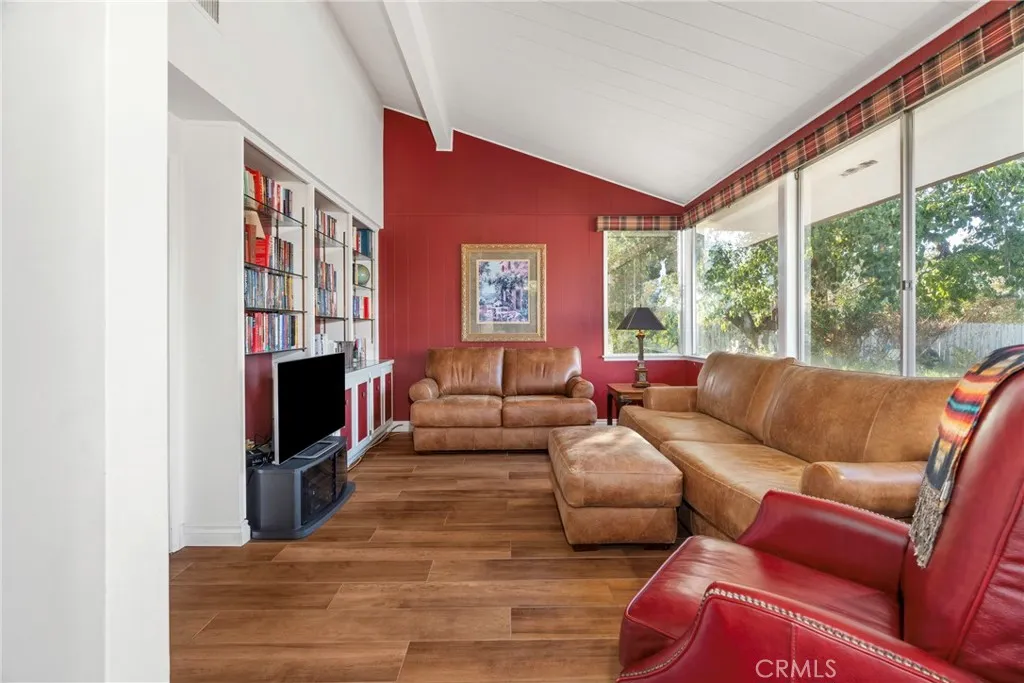 Additional image 20 of 3010 Panorama Dr, Bakersfield, CA 93306