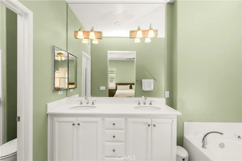 Additional image 26 of 51 Olivehurst, Irvine, CA 92602