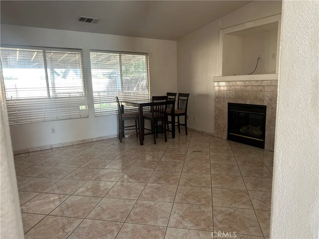Additional image 4 of 3750 W Elowin Ave, Visalia, CA 93291