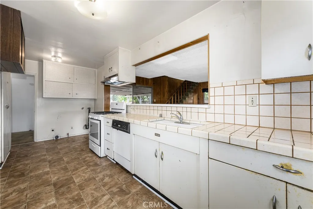 Additional image 13 of 3360 Kallin Avenue, Long Beach, CA 90808