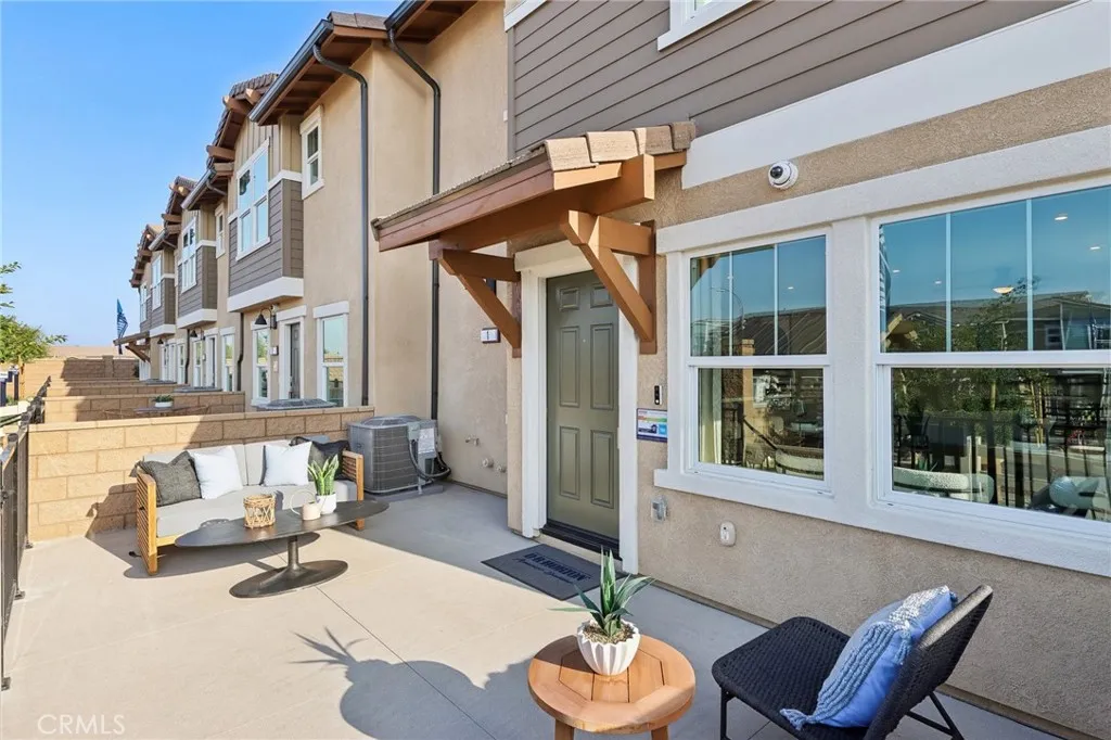 Additional image 17 of 15535 April Dawn Way Unit 1, Fontana, CA 92336