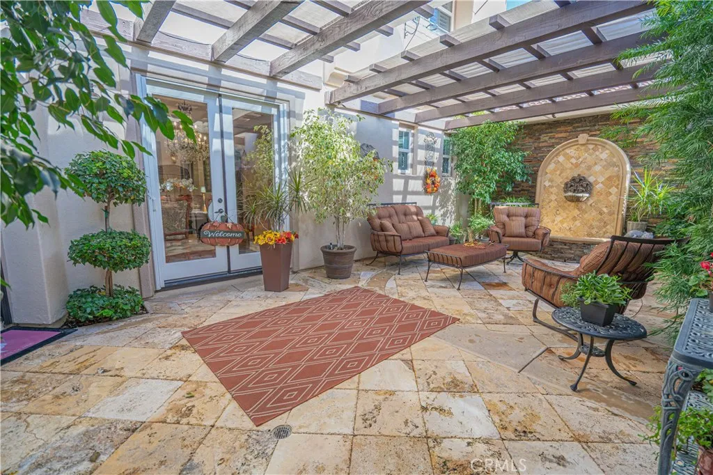 Additional image 5 of 26524 Valley Oak Lane, Valencia, CA 91381