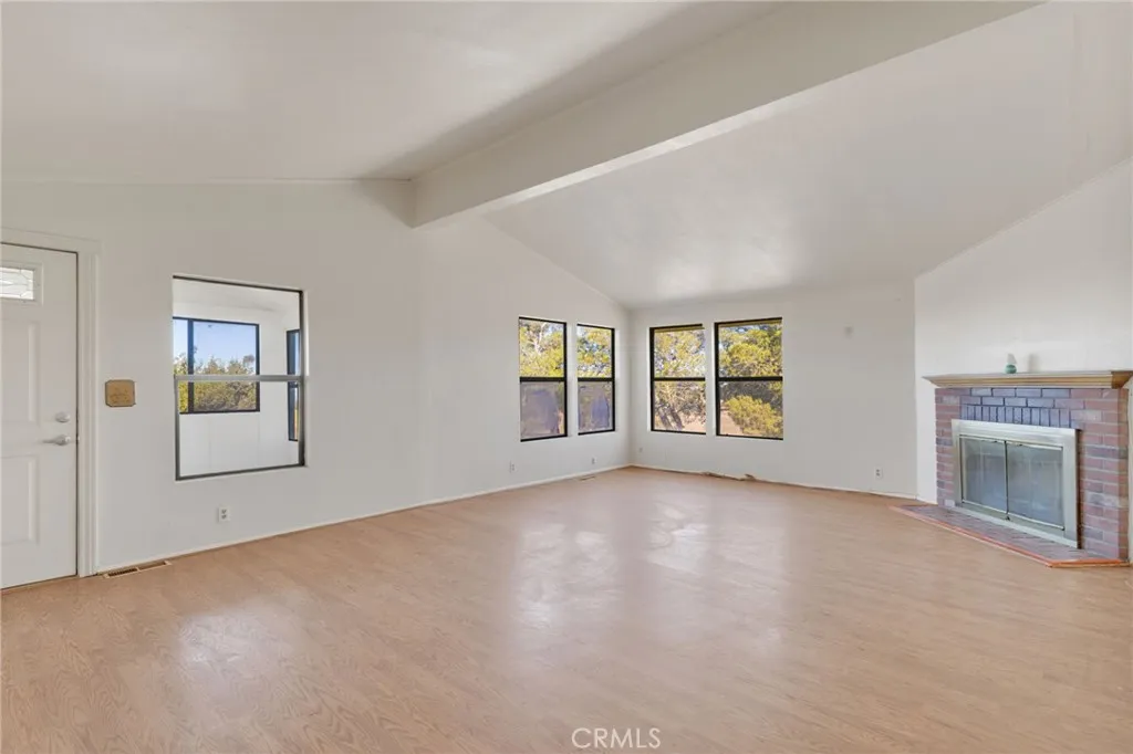 Additional image 11 of 9283 Atsina Road, Phelan, CA 92371