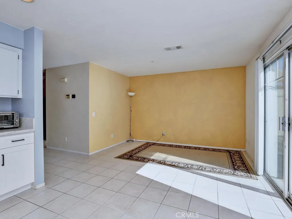 Additional image 8 of 930 E Chestnut Street, Anaheim, CA 92805