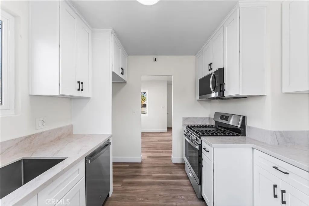 Additional image 55 of 42221 52nd St W, Lancaster, CA 93536