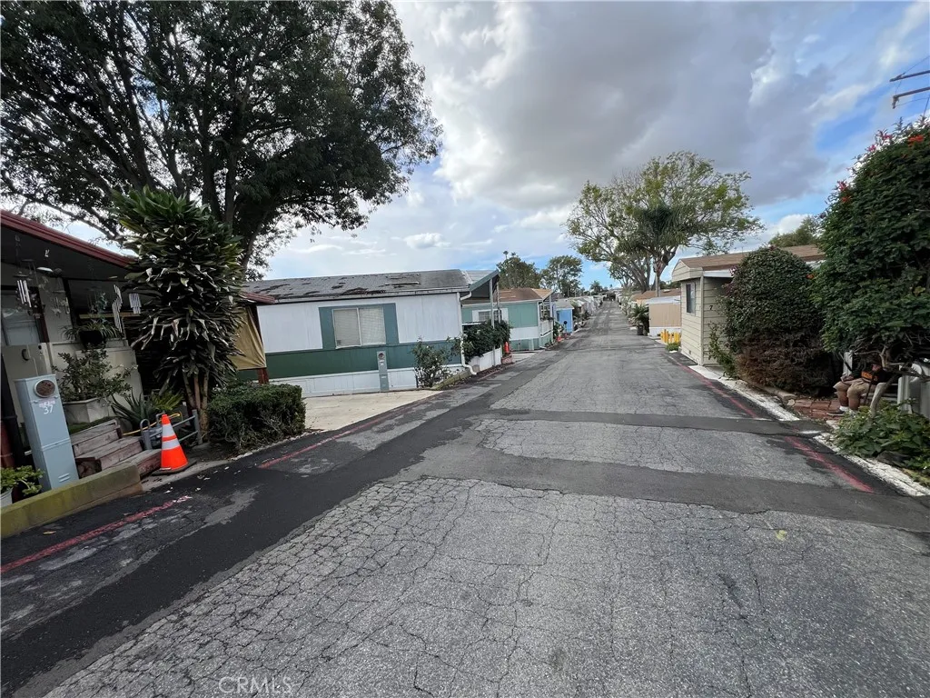 Additional image 6 of 17261 Gothard St, Huntington Beach, CA 92647