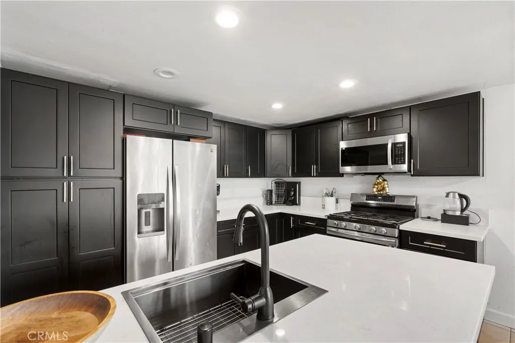 Additional image 14 of 313 N Melrose Dr, Vista, CA 92083