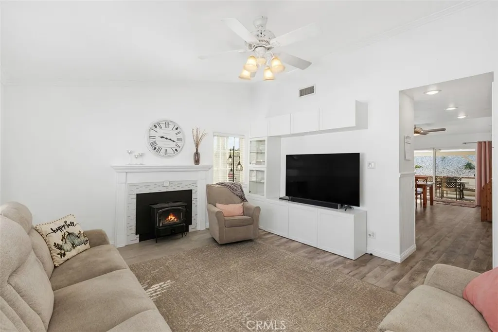 Additional image 38 of 896 Monarch Dr, Corona, CA 92879