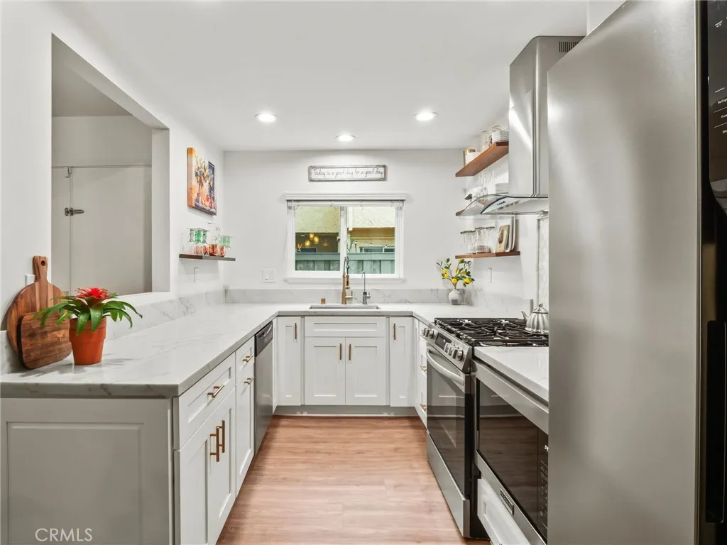 Additional image 60 of 5352 Driftwood St, Oxnard, CA 93035