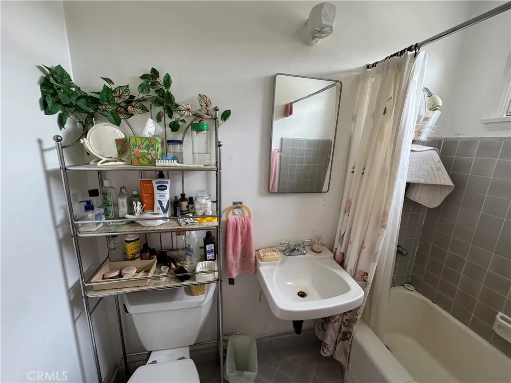 Additional image 23 of 7044 Bertrand, Reseda, CA 91335