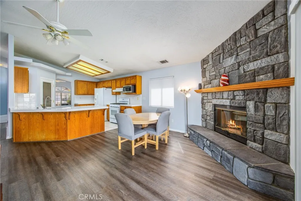 Additional image 15 of 13900 Spring Valley Pkwy, Victorville, CA 92395