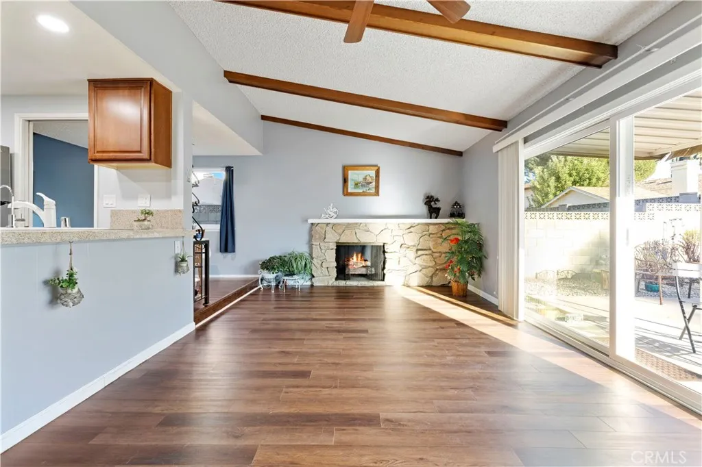 Additional image 101 of 19648 Lonerock St, Canyon Country, CA 91351