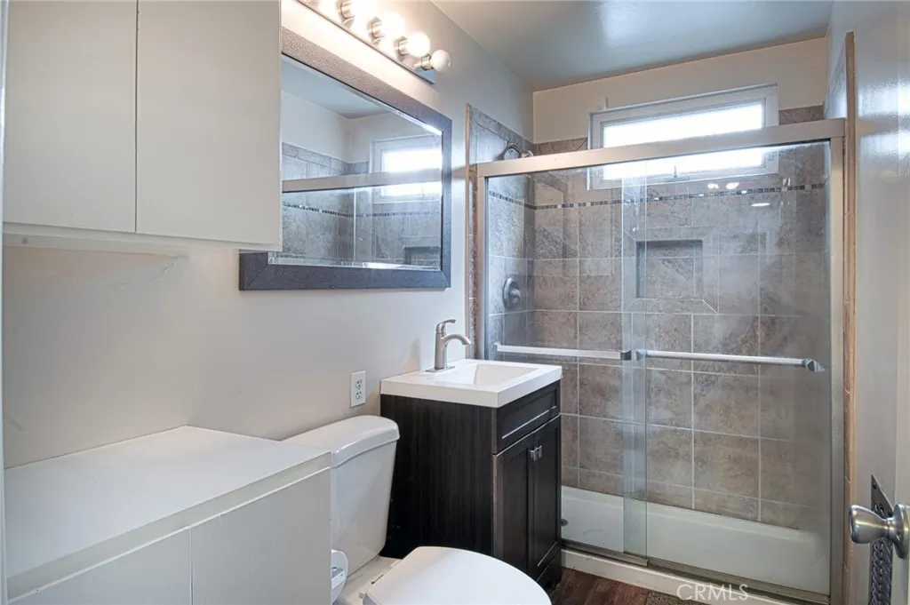 Additional image 53 of 999 Oak Street, Costa Mesa, CA 92627