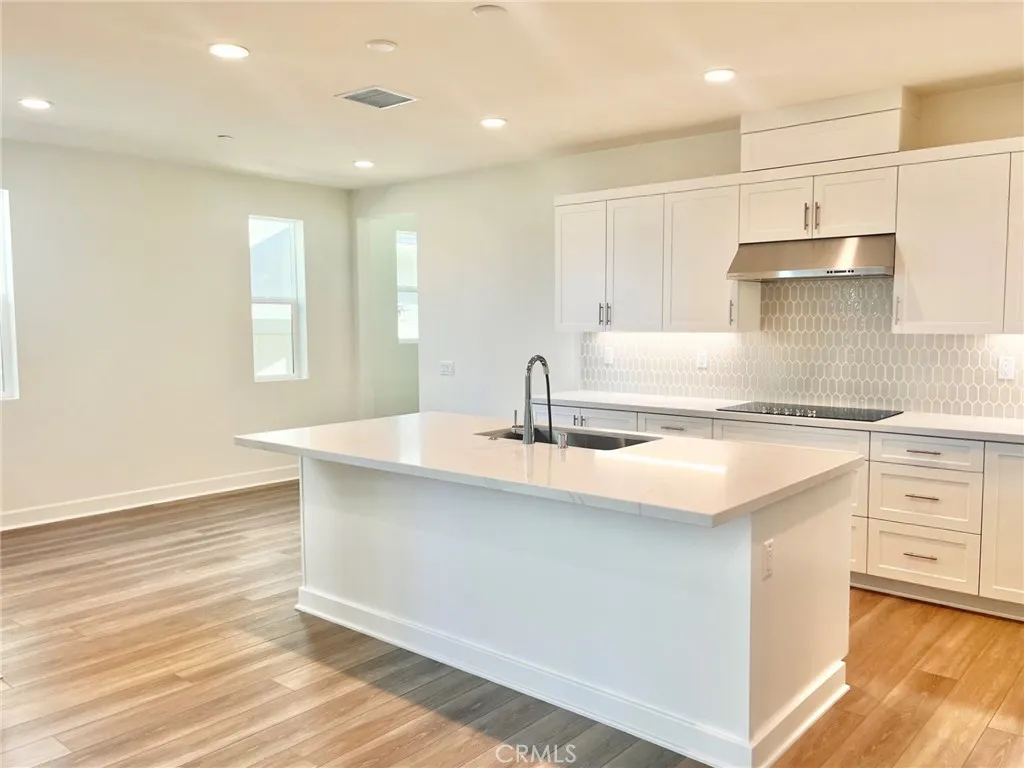 Additional image 27 of 325 S Nevada Avenue, Ventura, CA 93004