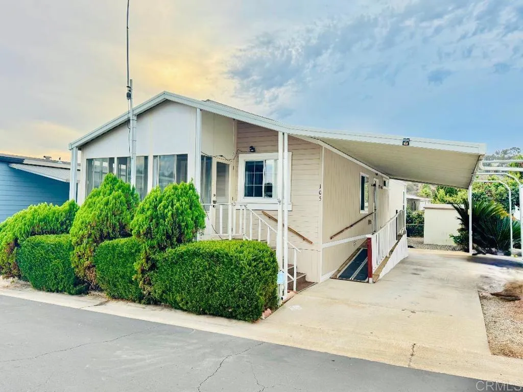 Additional image 2 of 3129 Calle Abajo Unit 105, San Diego, CA 92139