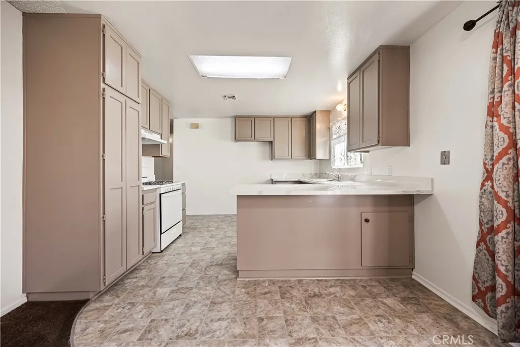 Additional image 25 of 2520 14th Street, Riverside, CA 92507