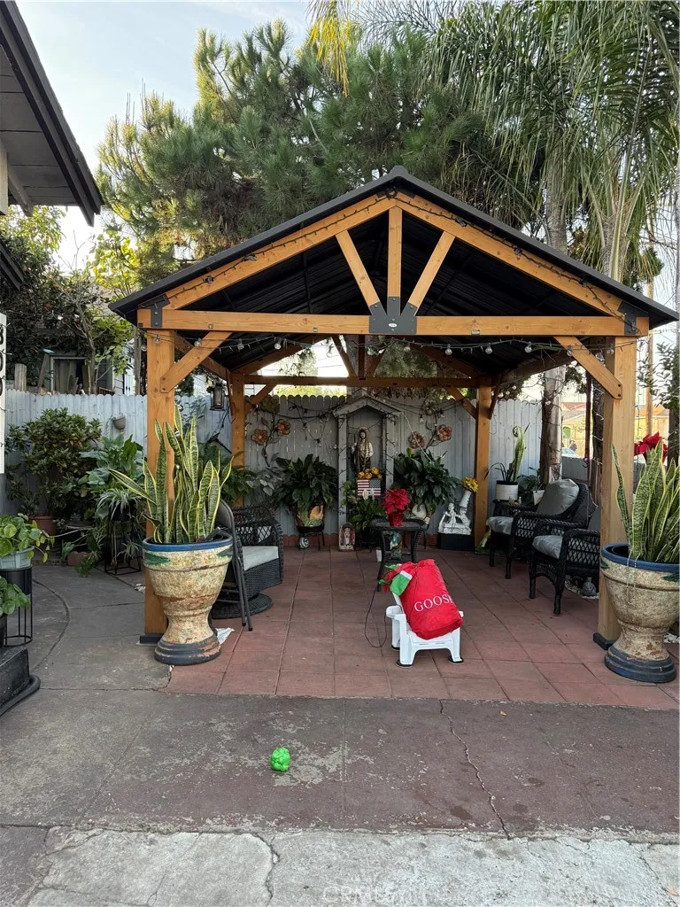 Additional image 28 of 800 W 97th St, Los Angeles, CA 90044