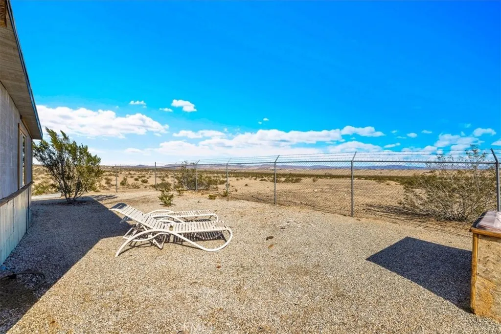 Additional image 17 of 67980 Valle Vista Road, 29 Palms, CA 92277