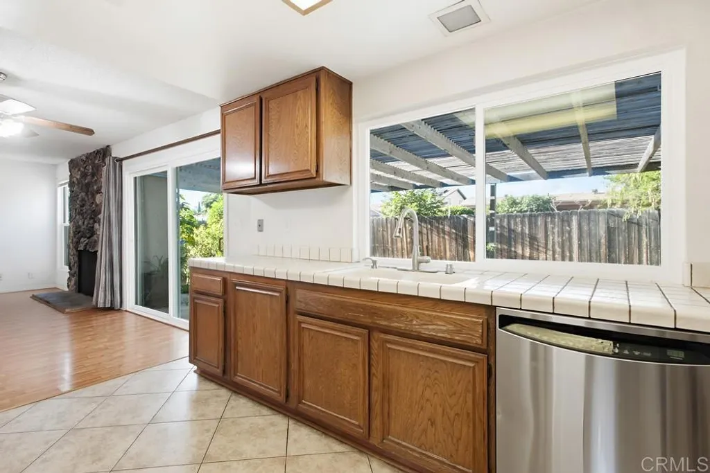 Additional image 11 of 1237 Armstrong Circle, Escondido, CA 92027