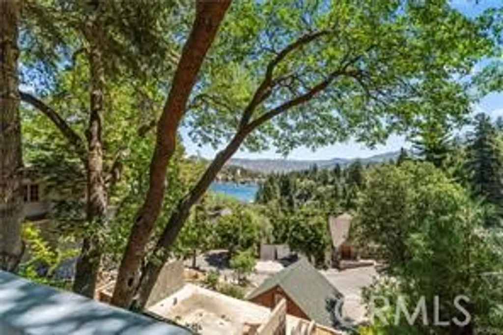 Additional image 25 of 28810 Cedar Dr, Lake Arrowhead, CA 92352