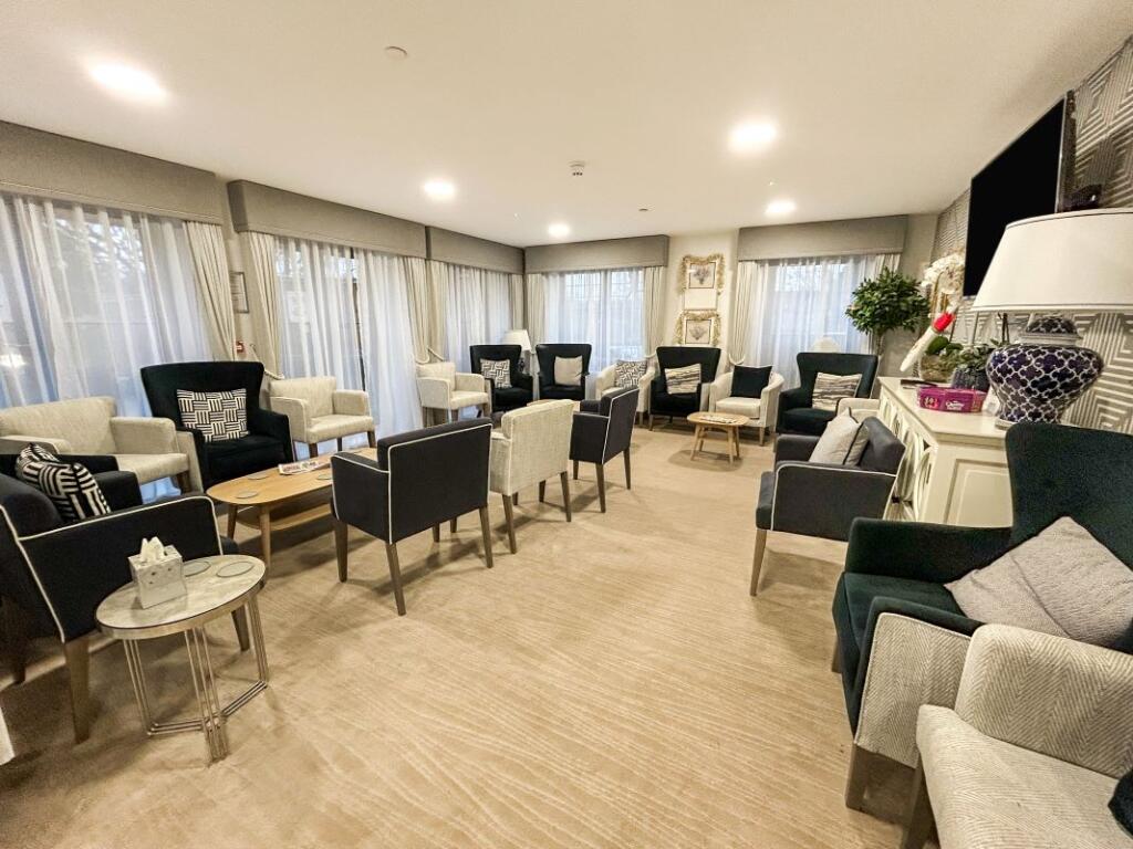 Additional image 20 of Flat 3 Highclere House, 98 Great North Road, Hatfield, Hertfordshire, AL9 5DB