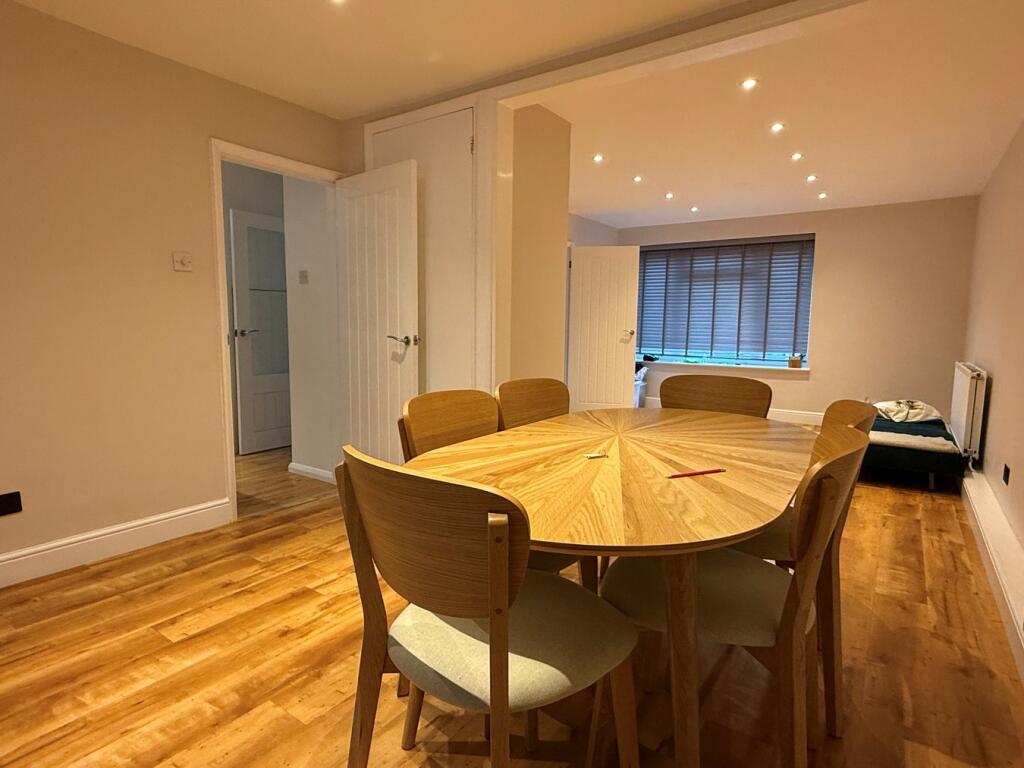 Additional image 4 of Greville Close, North Mymms, Hatfield, AL9