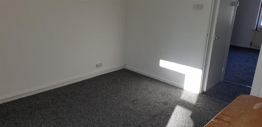 Additional image 4 of Warwick Road, Tyseley, BIRMINGHAM