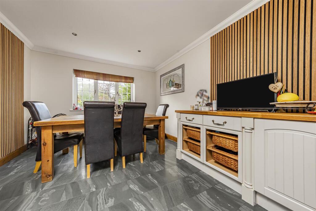 Additional image 6 of Oakwood Road, Bricket Wood, St. Albans