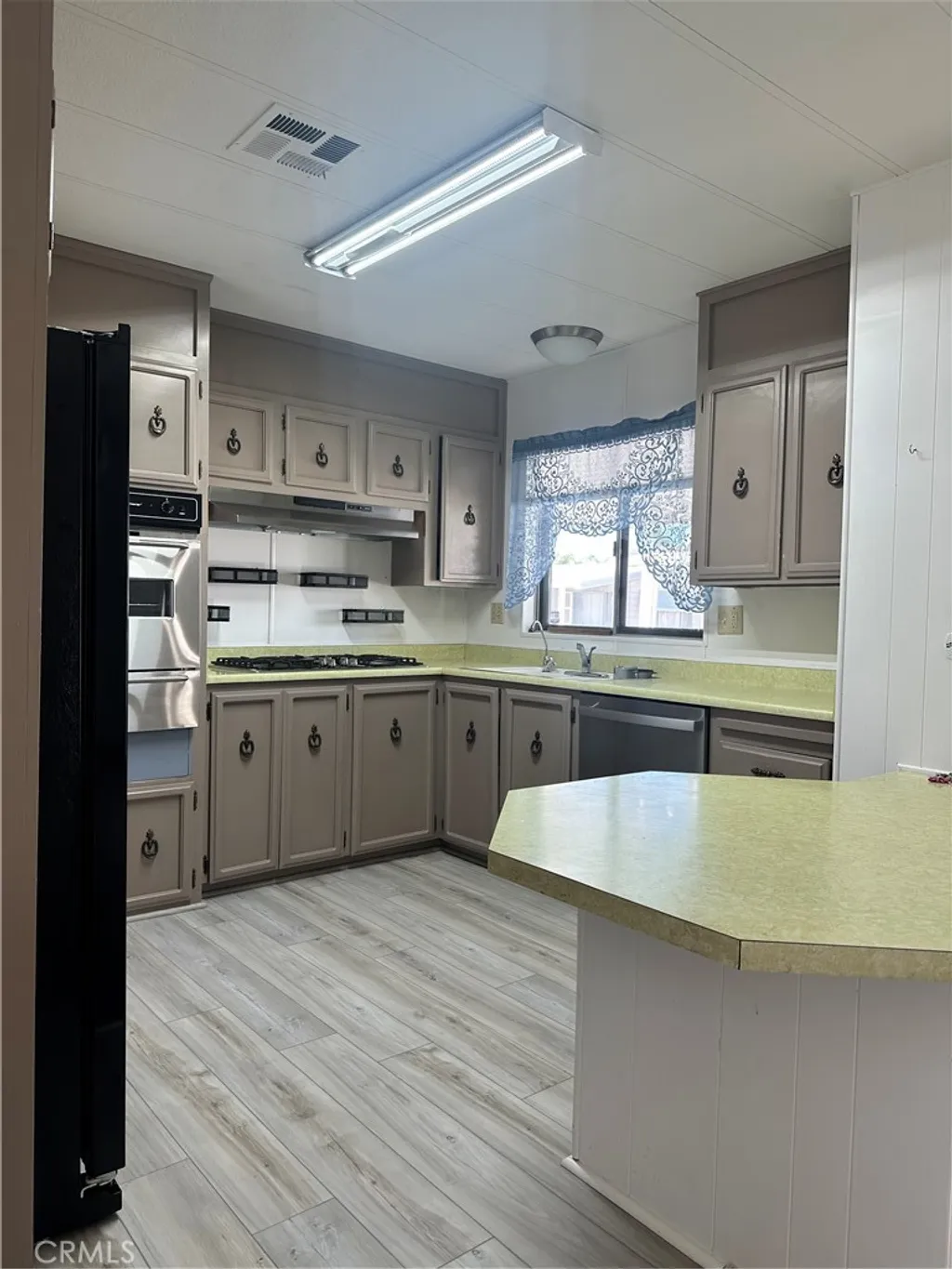 Additional image 11 of 881 N Lake St N Unit 301, Hemet, CA 92544