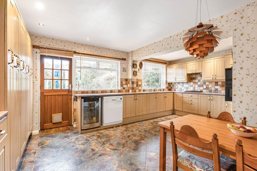 Additional image 8 of Bluebridge Avenue, Brookmans Park, AL9