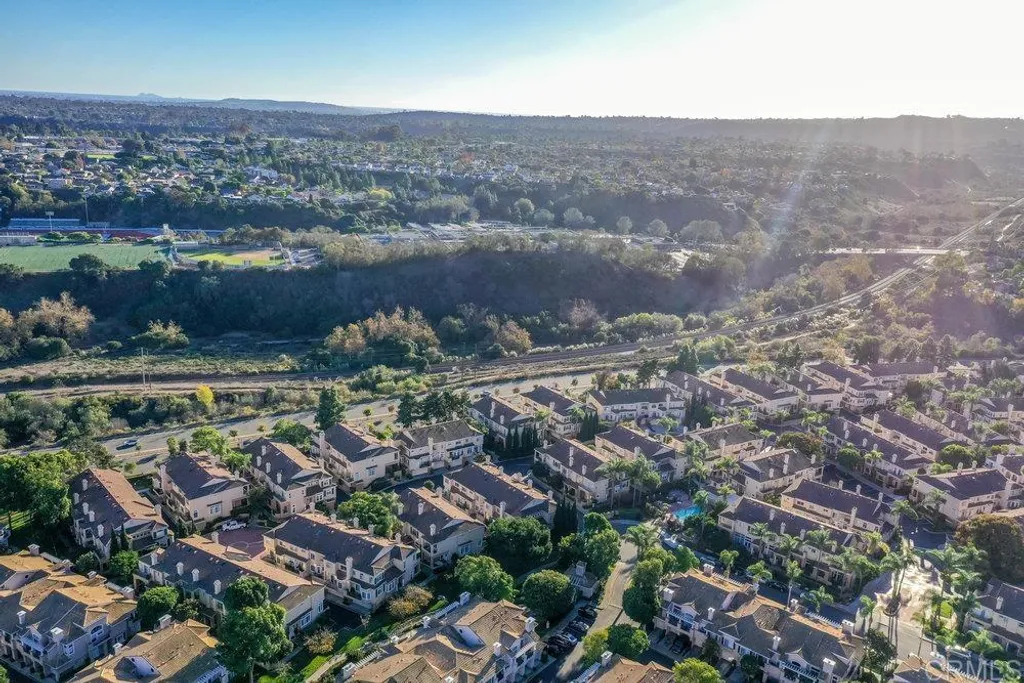 Additional image 34 of 7125 Calabria Court Unit D, San Diego, CA 92122