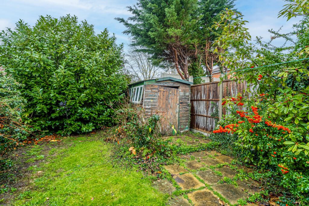 Additional image 12 of Peters Avenue, London Colney, St. Albans, Hertfordshire, AL2