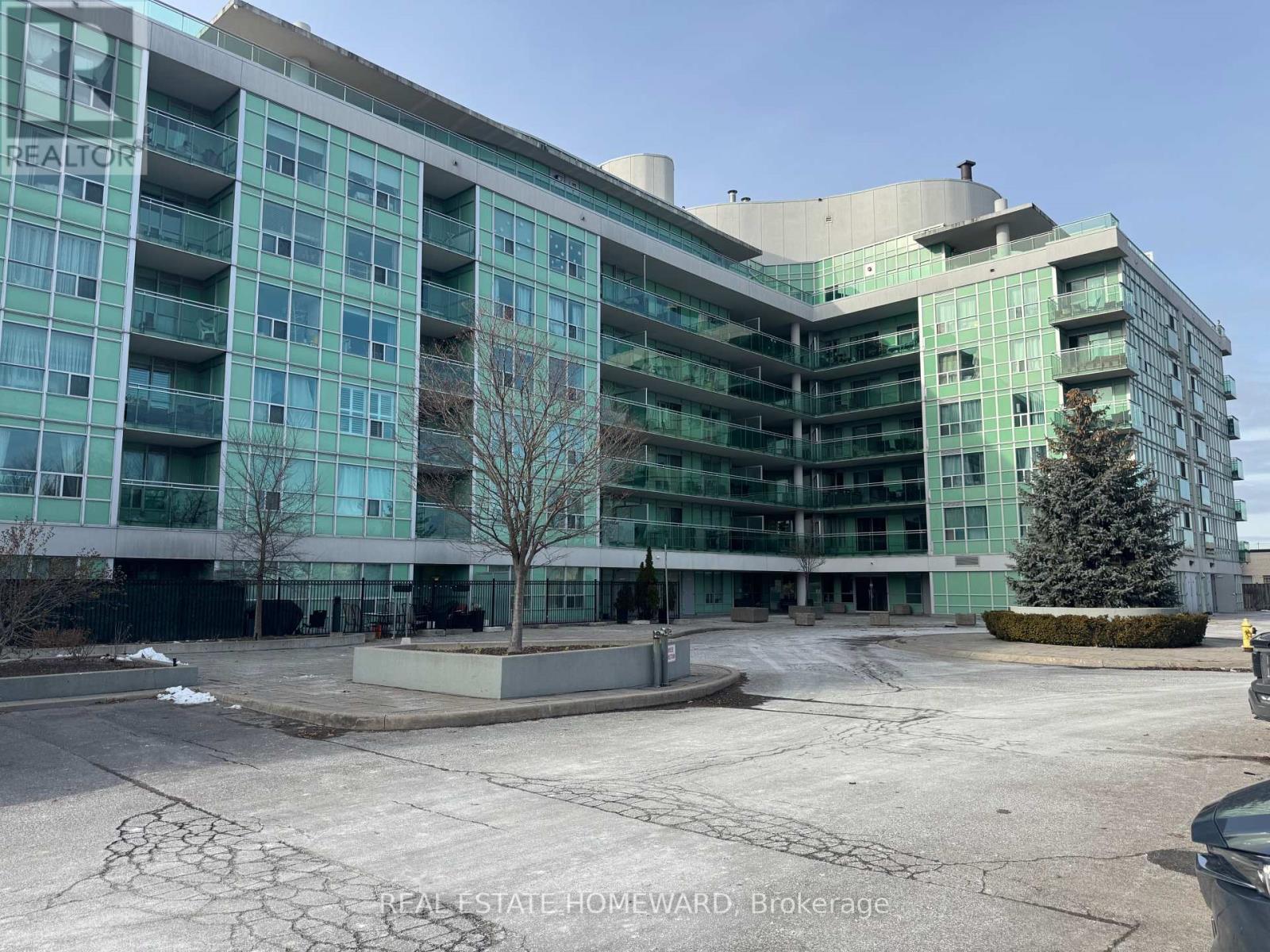 621 - 60 FAIRFAX CRESCENT|Toronto (Clairlea-Birchmount), Ontario M1L0E1